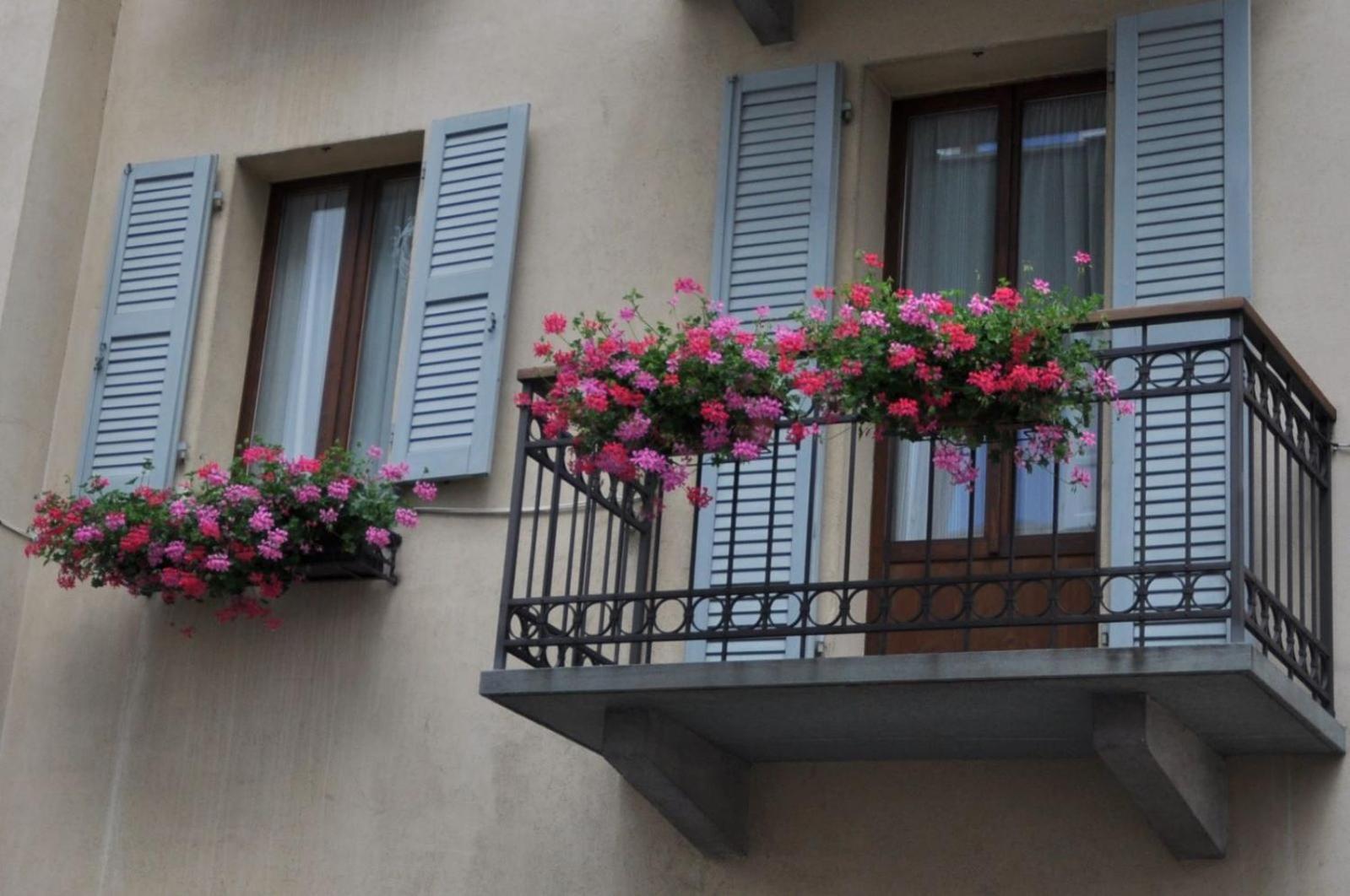 Meublé Albergo Dante Bormio Exterior foto